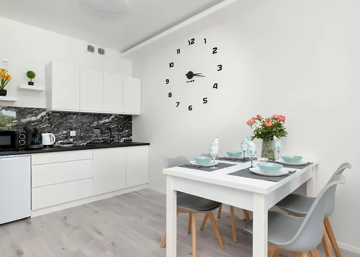 Διαμέρισμα Bright With Balcony For 4 People By Renters