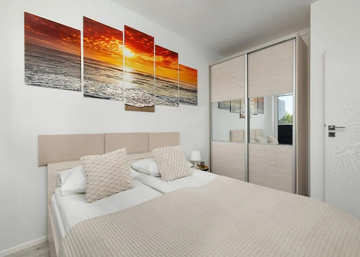 Διαμέρισμα Bright With Balcony For 4 People By Renters Kołobrzeg